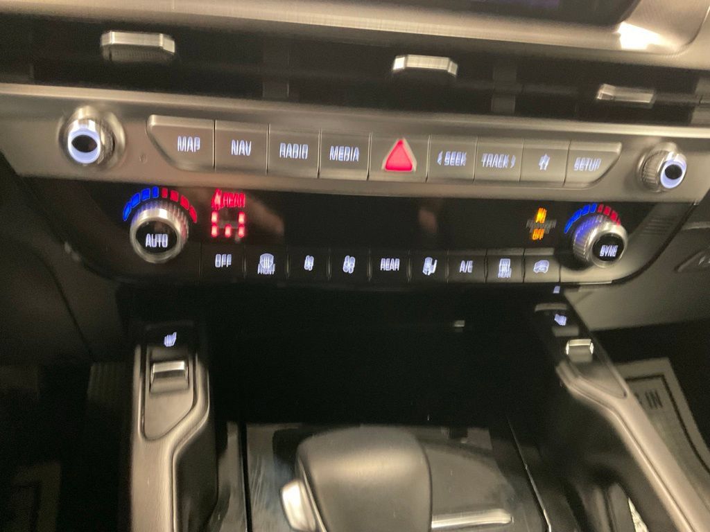 Used 2025 Kia Telluride S AWD/4WD image 21