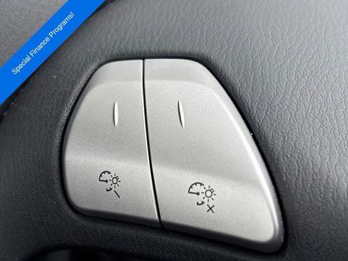 Used 2019 Nissan Pathfinder SL image 20