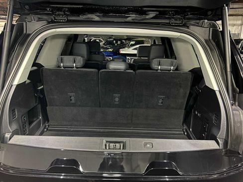 Used 2025 Ford Expedition Active AWD/4WD image 15