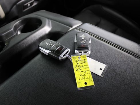 Used 2022 RAM 1500 Laramie image 15