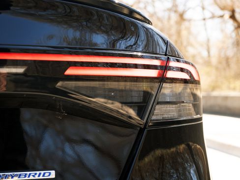 Used 2024 Honda Accord Sport image 13