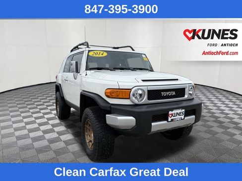 Used 2014 Toyota FJ Cruiser Base image 1