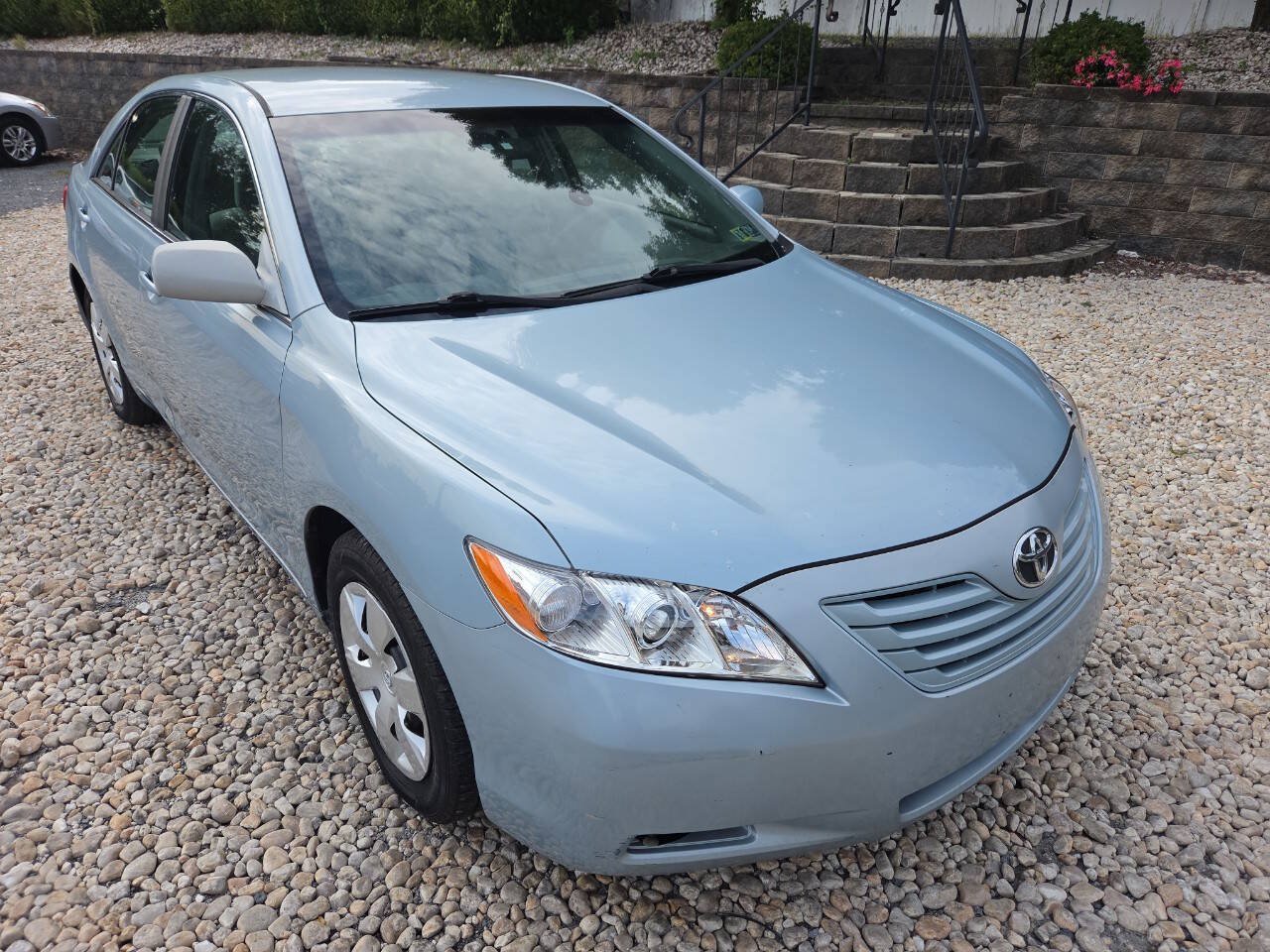 Used 2009 Toyota Camry LE FWD image 9