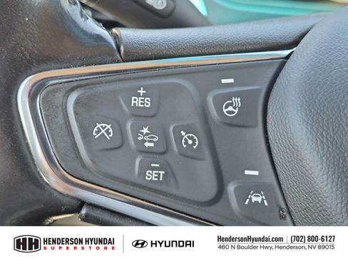 Used 2020 Chevrolet Bolt LT FWD image 22