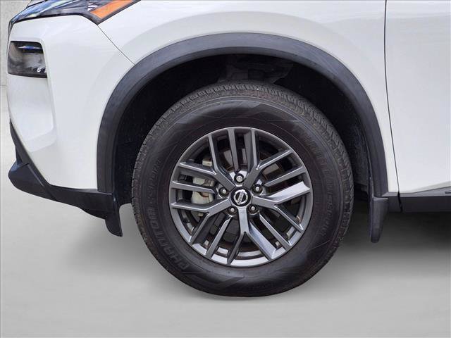 Used 2021 Nissan Rogue S FWD image 7