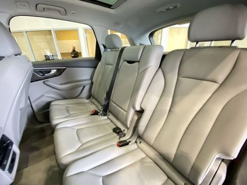 Used 2021 Audi Q7 2.0T Premium Plus w/ Premium Plus Package image 25