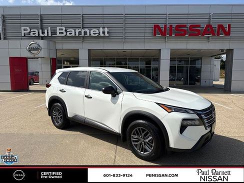 Certified 2026 Nissan Rogue S FWD image 13