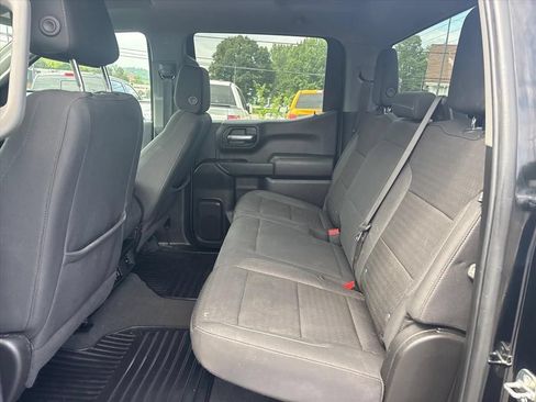 Used 2024 Chevrolet Silverado 1500 Custom AWD/4WD image 17