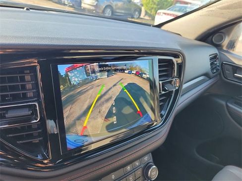 Used 2023 Dodge Durango GT image 25