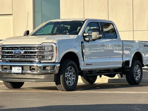 New 2026 Ford F250 Lariat w/ Lariat Premium Package AWD/4WD image 7