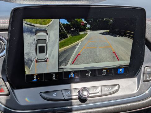 Certified 2024 Chevrolet Blazer RS w/ Driver Confidence II Package FWD image 32