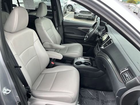 Used 2023 Honda Passport EX-L image 27