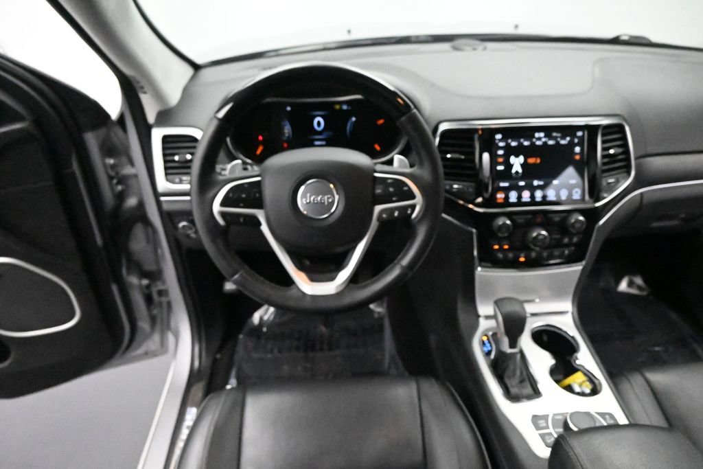 Used 2019 Jeep Grand Cherokee Summit AWD/4WD image 22