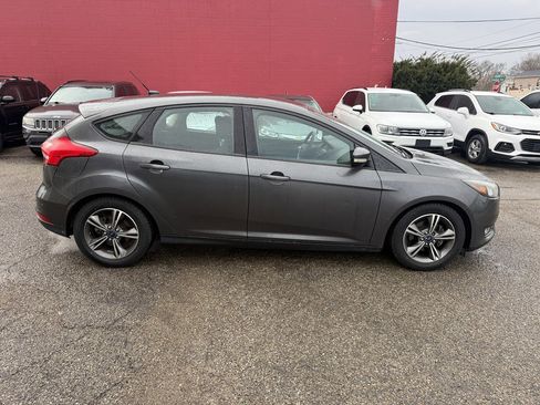 Used 2016 Ford Focus SE image 28