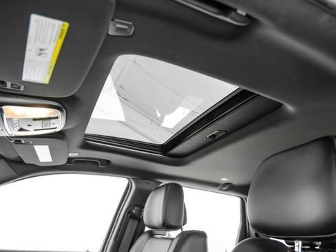 Used 2020 Jeep Grand Cherokee Limited image 25