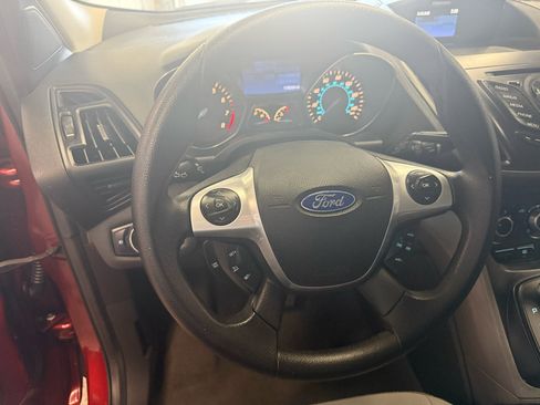 Used 2014 Ford Escape SE image 14