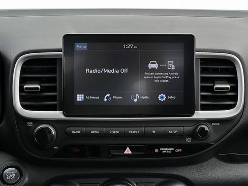 New 2025 Hyundai Venue SEL image 19