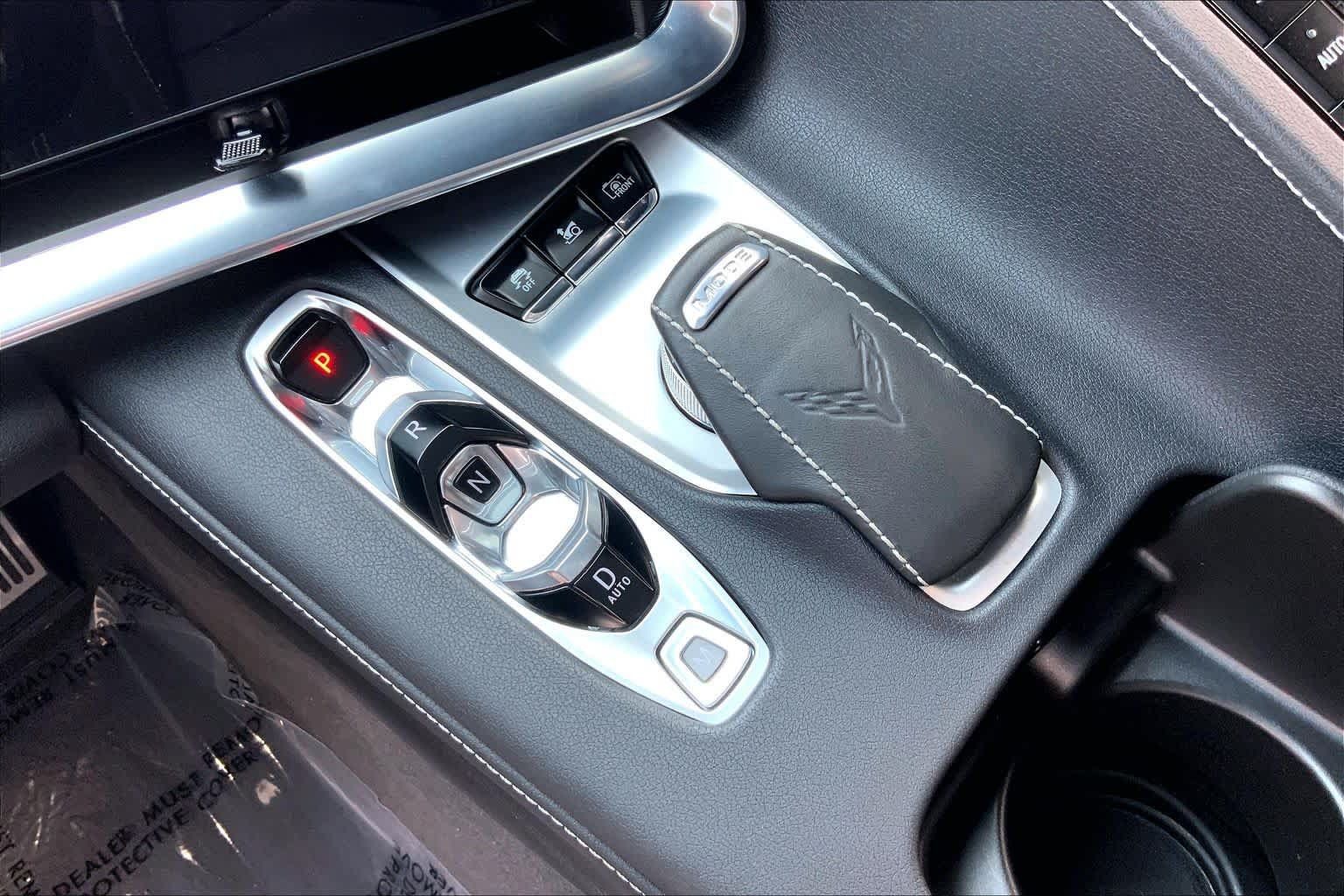 Used 2021 Chevrolet Corvette Stingray Preferred Cpe w/ Z51 Performance Package RWD image 16