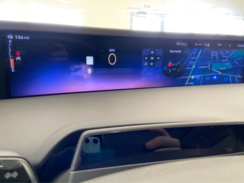 Used 2024 Lincoln Nautilus Reserve w/ Equipment Group 202A image 26