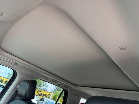 Used 2020 Ford Expedition Platinum AWD/4WD image 17