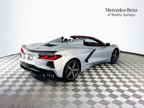 Used 2022 Chevrolet Corvette Stingray Premium Conv w/ Battery Protection Package RWD image 7