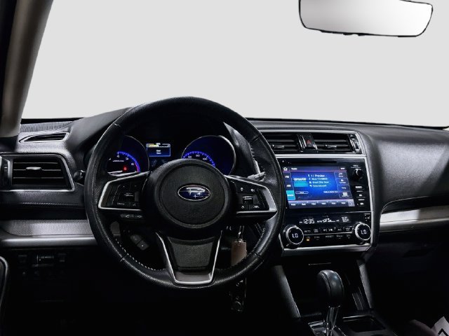 Used 2019 Subaru Outback 2.5i Premium w/ Popular Package #2 AWD/4WD image 18