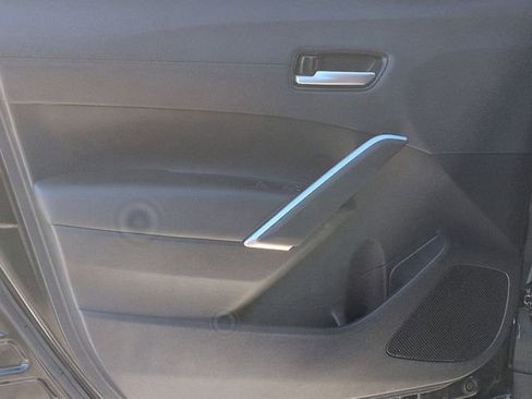 Used 2024 Toyota Corolla Cross XLE w/ Convenience Package image 17