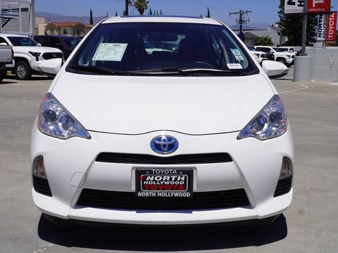 Used 2012 Toyota Prius C Three FWD image 3
