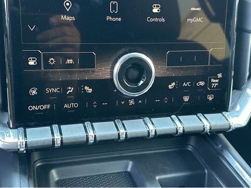 New 2025 GMC Acadia Elevation w/ Elevation Premium Package image 24