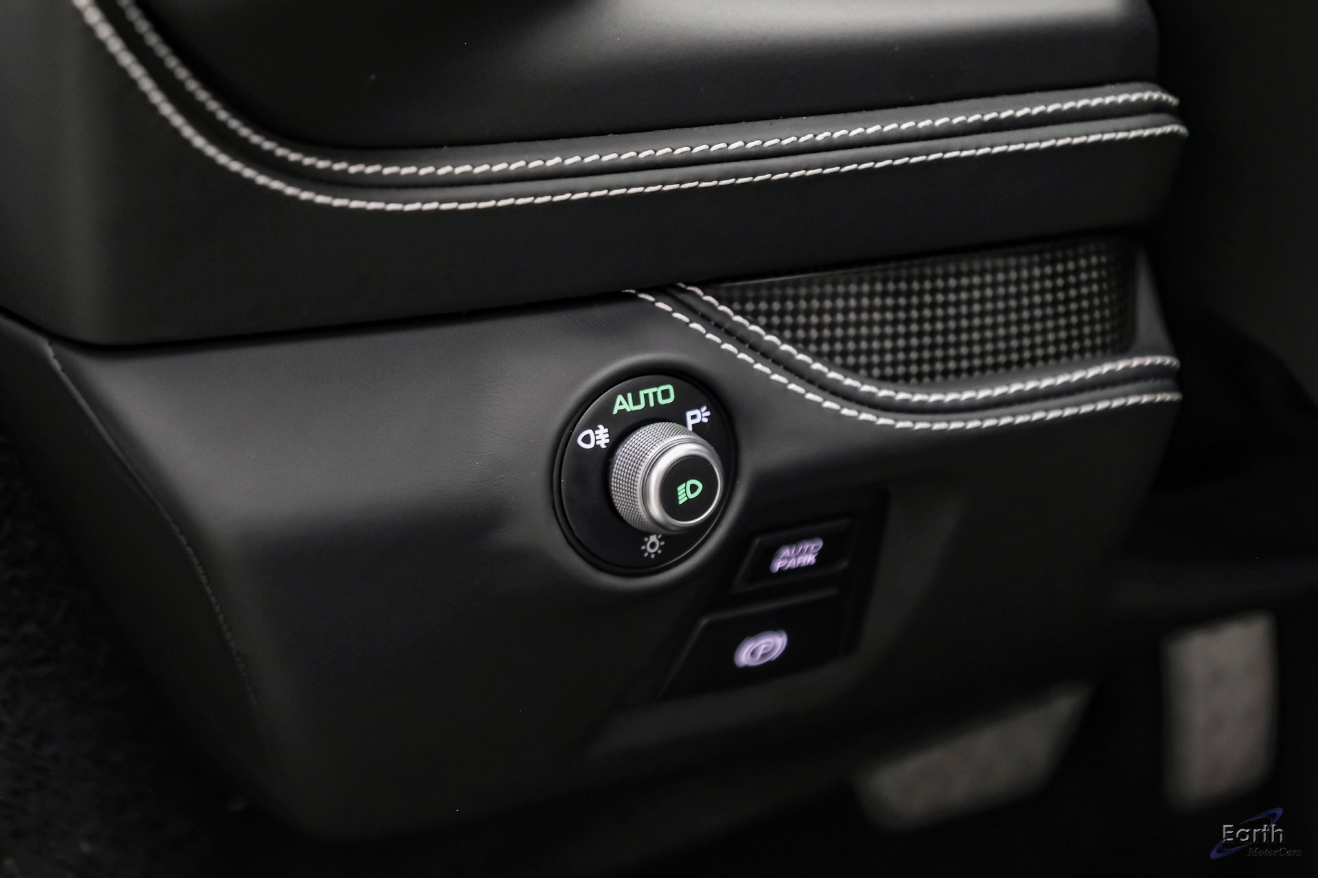 Used 2022 Ferrari F8 Tributo RWD image 83