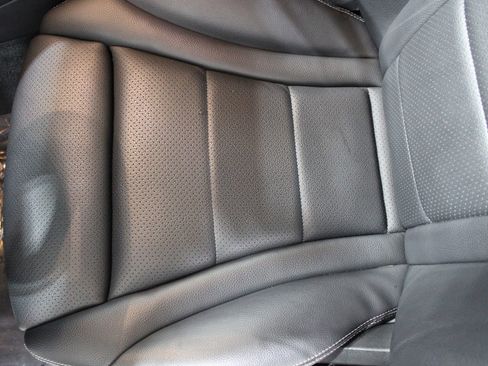 Used 2021 Mercedes-Benz GLC 300 image 13
