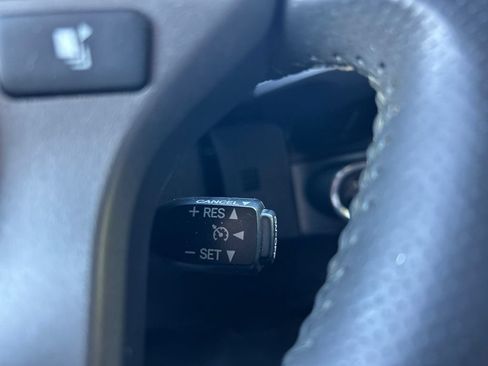 Used 2016 Toyota Tacoma TRD Sport w/ Premium & Technology Package RWD image 52