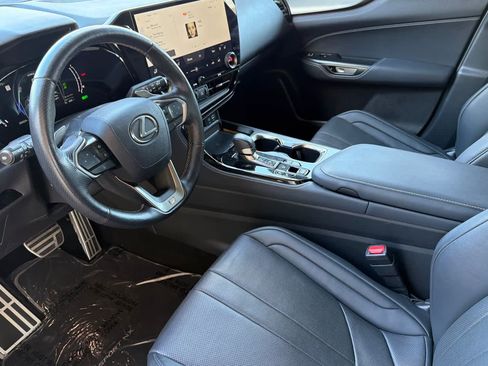 Used 2025 Lexus NX 450h+ F Sport w/ Towing Package (2000 Lbs) AWD/4WD image 11