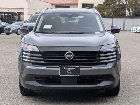 New 2026 Nissan Kicks SV image 2