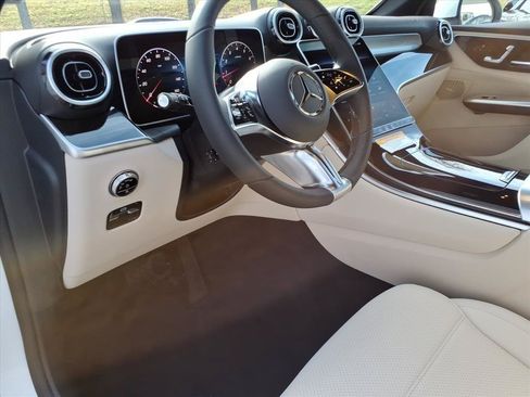 New 2026 Mercedes-Benz GLC 300 4MATIC image 14