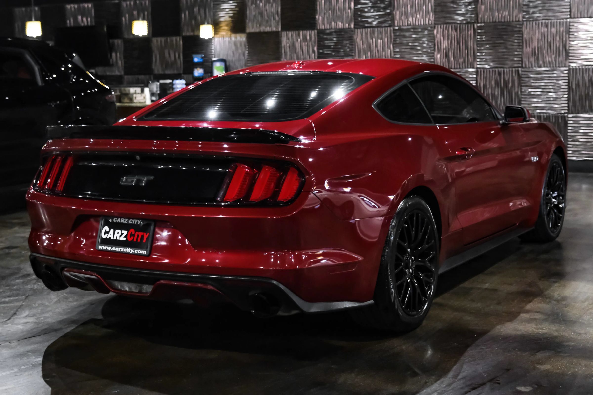 Used 2016 Ford Mustang GT Premium w/ GT Performance Package RWD image 7