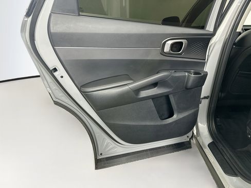 Used 2024 Kia Sorento EX w/ Panoramic Sunroof Package FWD image 28