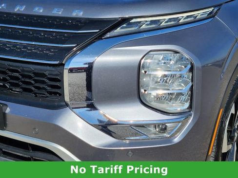 Used 2022 Mitsubishi Outlander SE image 6