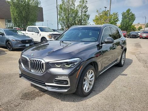 Used 2019 BMW X5 xDrive40i w/ Premium Package 2 AWD/4WD image 1