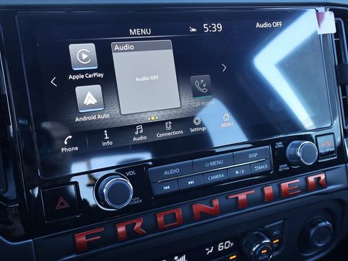 New 2026 Nissan Frontier PRO-4X w/ Pro-4x Convenience Package image 3