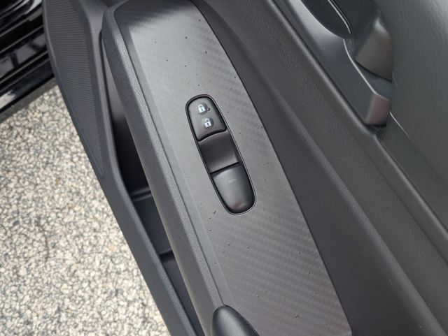 Used 2024 Nissan Altima 2.5 S FWD image 34