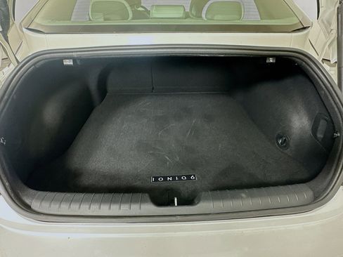 Used 2023 Hyundai Ioniq 6 Limited image 30