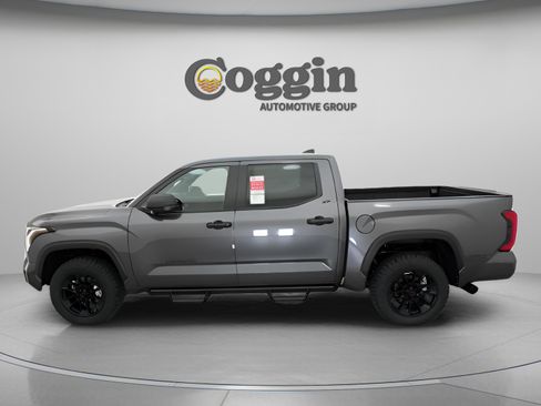 New 2026 Toyota Tundra SR5 AWD/4WD image 9