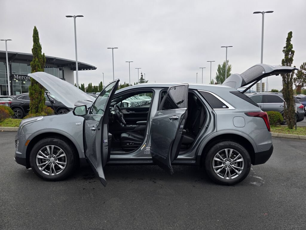Used 2023 Cadillac XT5 Premium Luxury w/ Technology Package AWD/4WD image 13
