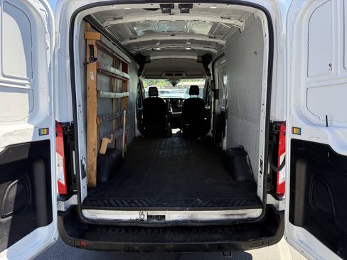 Used 2020 Ford Transit 250 Medium Roof RWD image 16