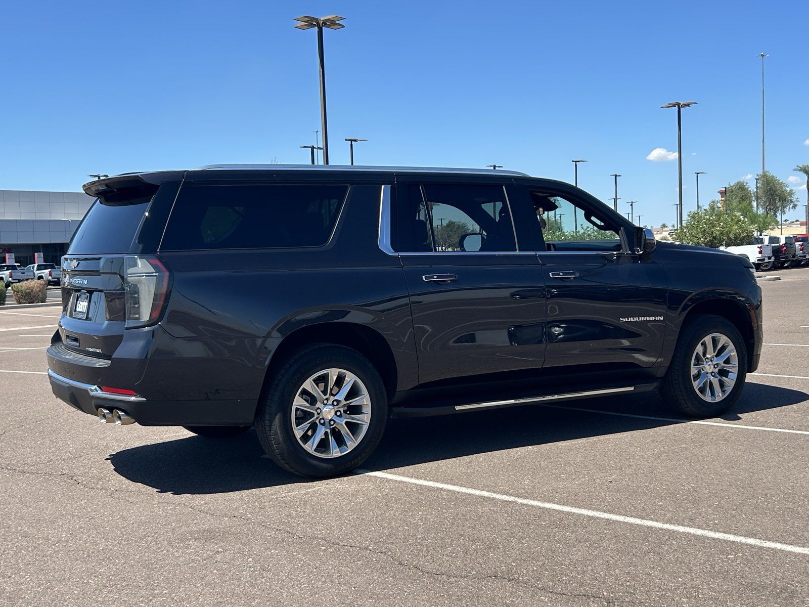 Certified 2026 Chevrolet Suburban Premier AWD/4WD image 5