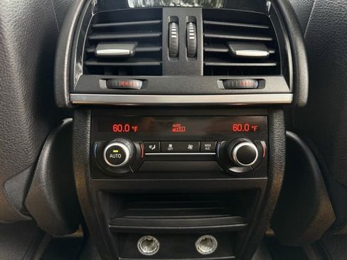 Used 2015 BMW X5 xDrive35d image 33