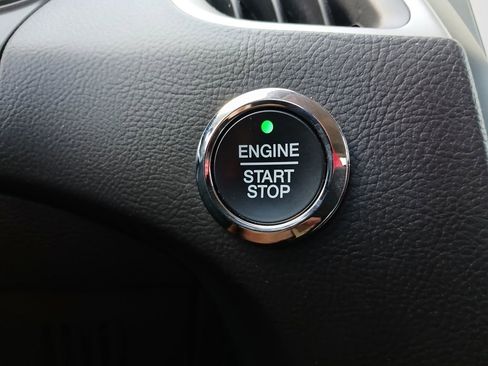 Used 2023 Ford Edge SEL image 23