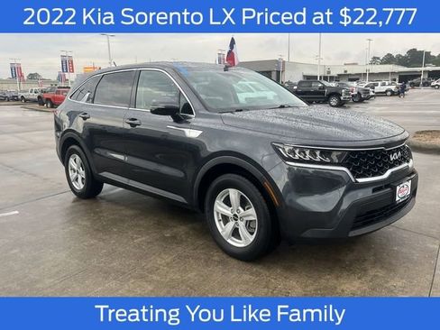 Used 2022 Kia Sorento LX FWD image 1