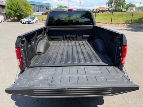 Used 2017 Ford F150 XLT w/ Heavy-Duty Payload Package AWD/4WD image 31